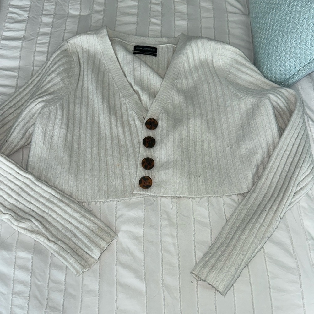 Urban outfitters sweater